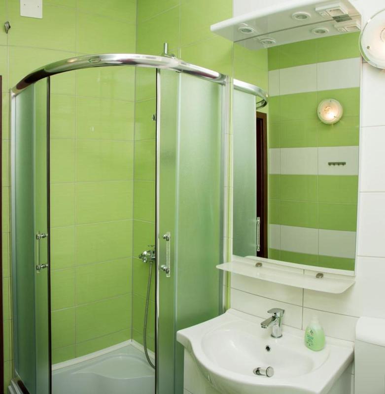 Two-Bedroom Apartment with Terrace and Sea View image 2