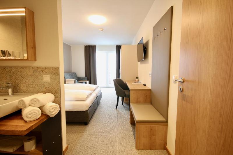 Comfort Plus Double Room image 4