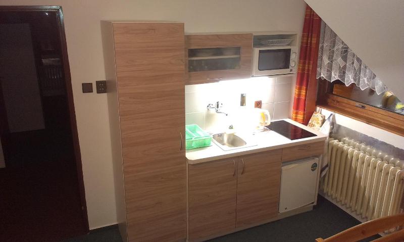 Apartment with Mountain View image 3