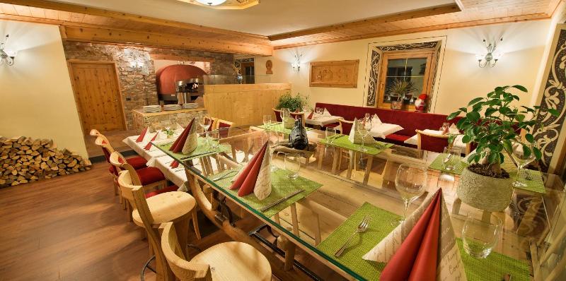 Hotel Duc De Rohan - image 40