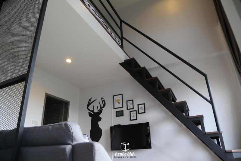 Loft image 3