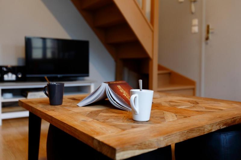 Superior Three-Bedroom Apartment image 2