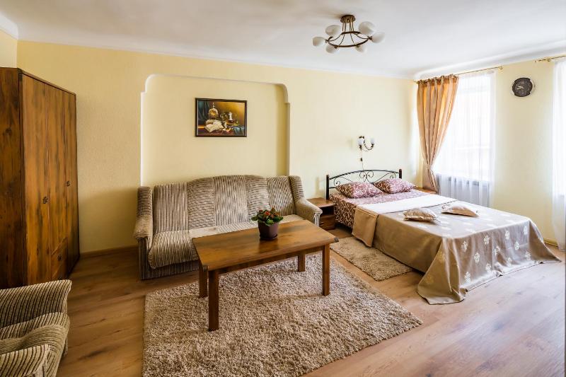 Apartment Krakivska 15 - image 10
