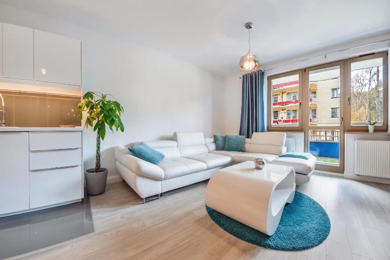 One-Bedroom Apartment image 1