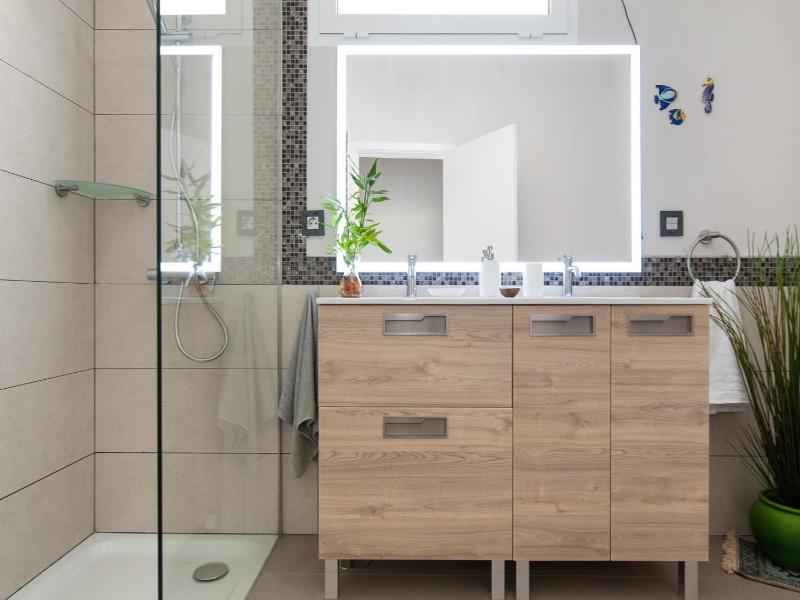 Beautiful Beach Apartment M&B IV by Las Canteras by VillaGranCanaria - image 14