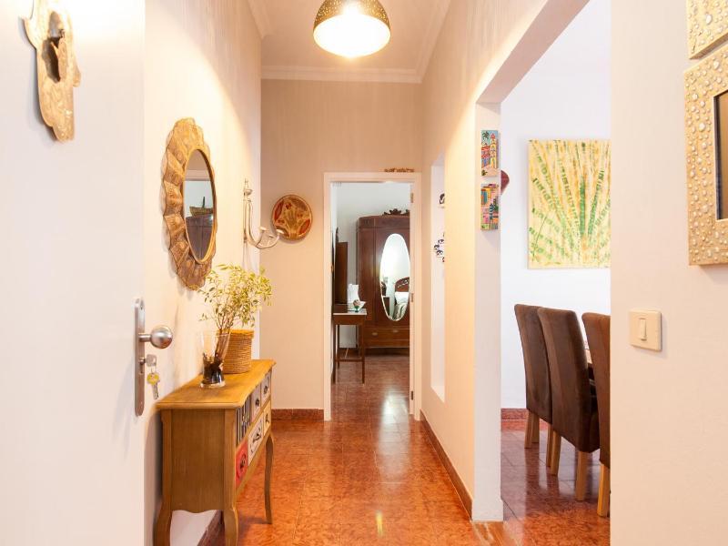 Beautiful Beach Apartment M&B IV by Las Canteras by VillaGranCanaria - image 19