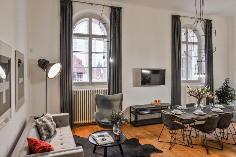 Loft Apartment image 1