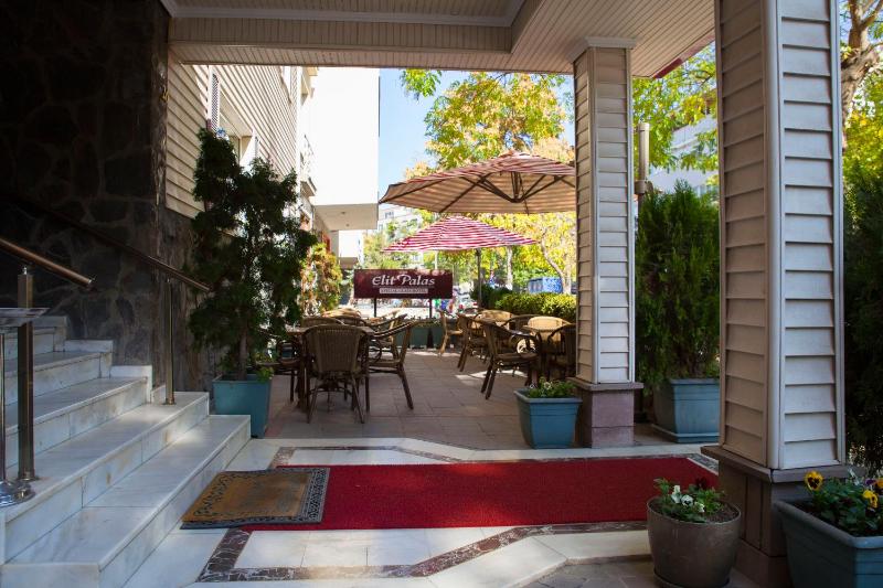 Elit Palas Hotel - image 14