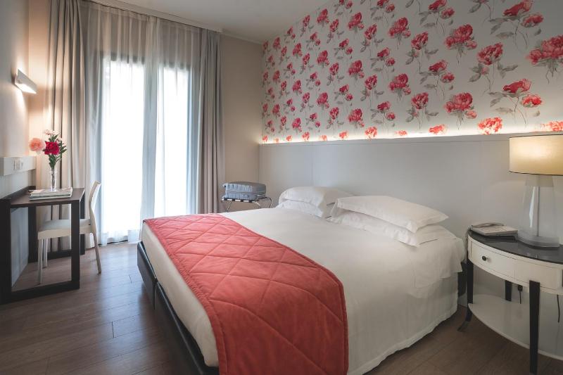 Superior Room image 1