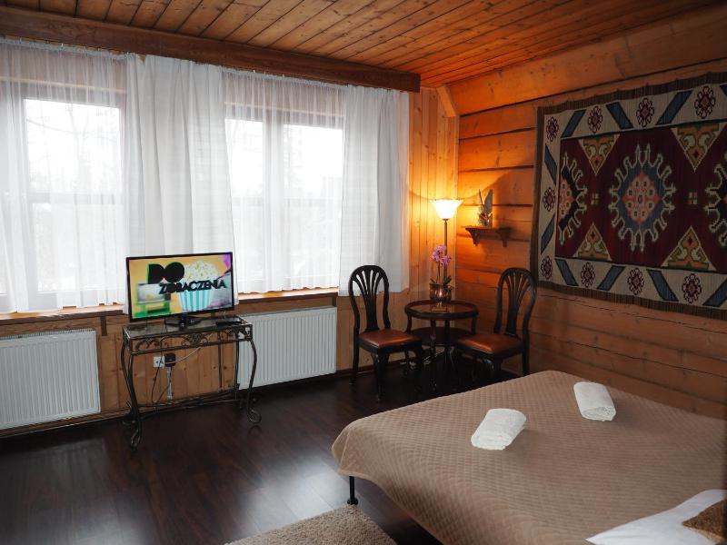 Large Double Room image 4