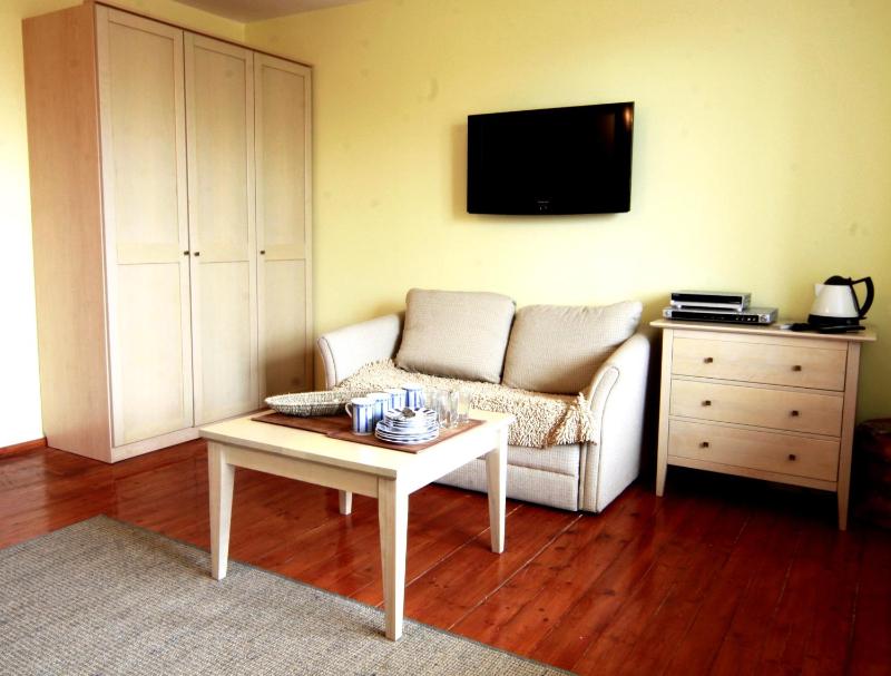 Superior Double Room with Balcony image 4