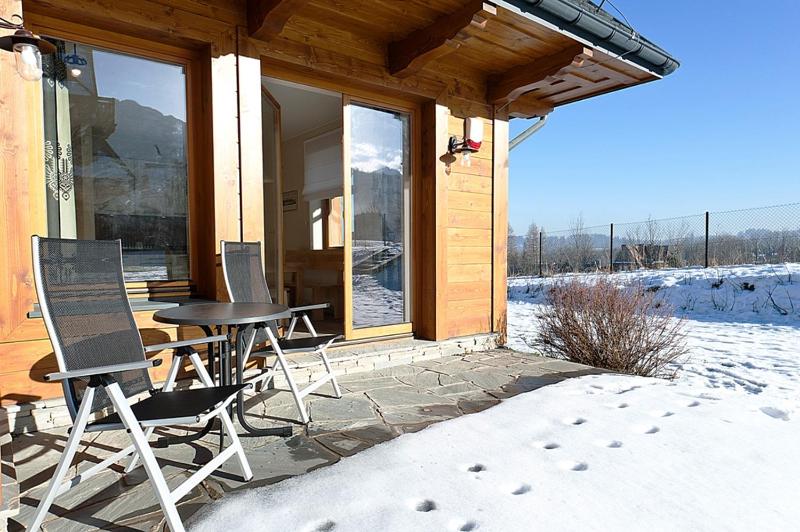 One-Bedroom Apartment with Mountain View image 4