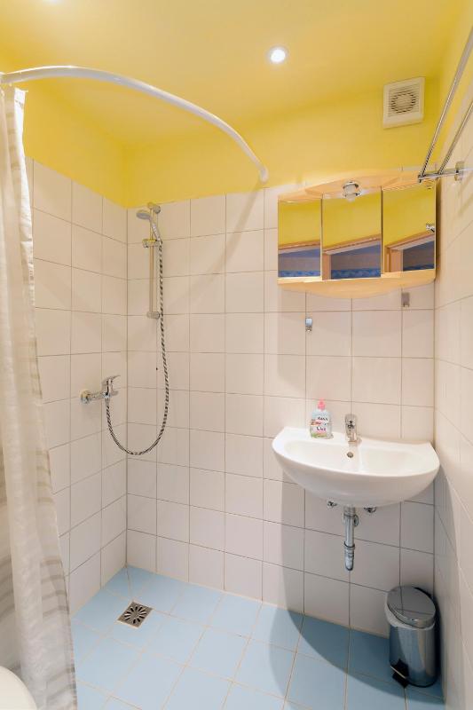 Double Room image 1