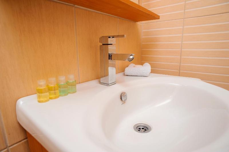 Standard Double or Twin Room image 2