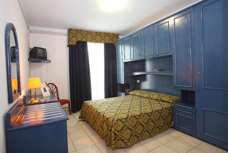 Hotel Garni San Carlo - image 25