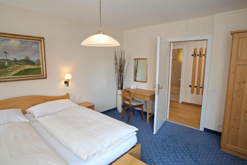 Quadruple Room image 4