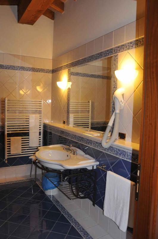 Triple Room image 4