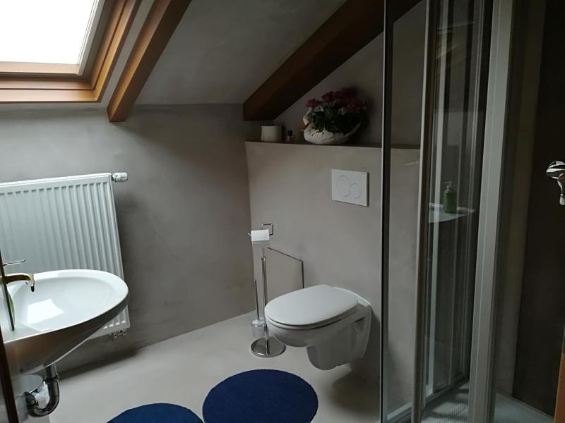 Deluxe Double Room image 3