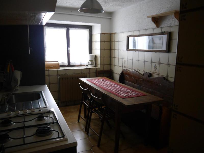Apartment with Mountain View image 4