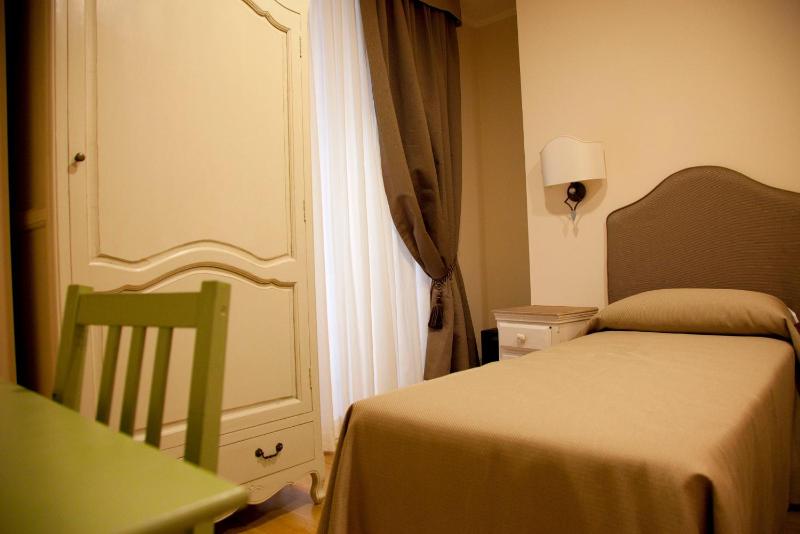 Double or Twin Room image 1