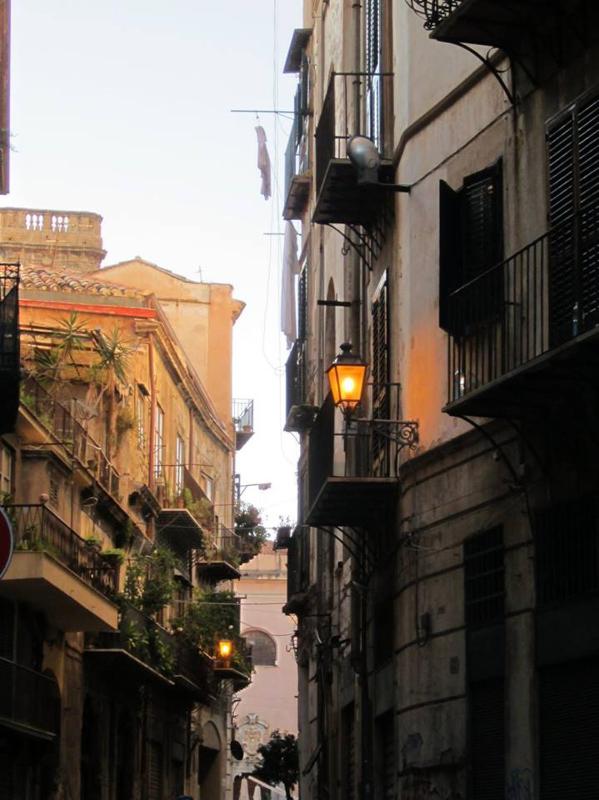 Casa Colorata Palermo - image 12