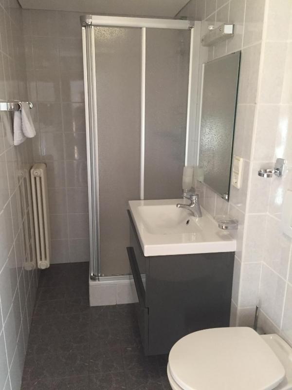 Two-Bedroom Apartment (5 Adults) image 2