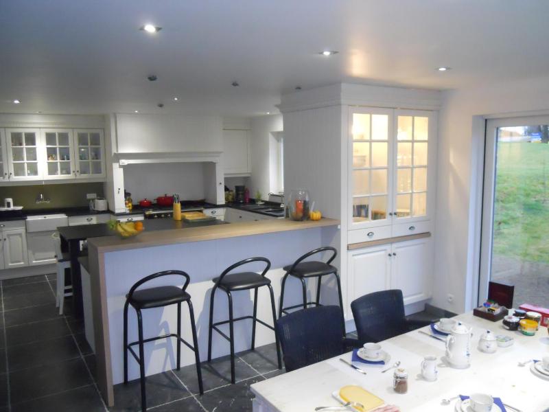 Double or Twin Room image 4