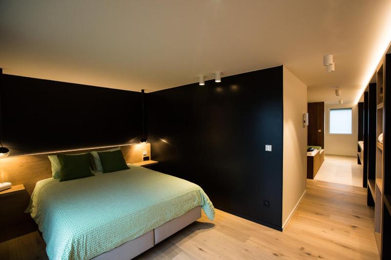 Suite image 3