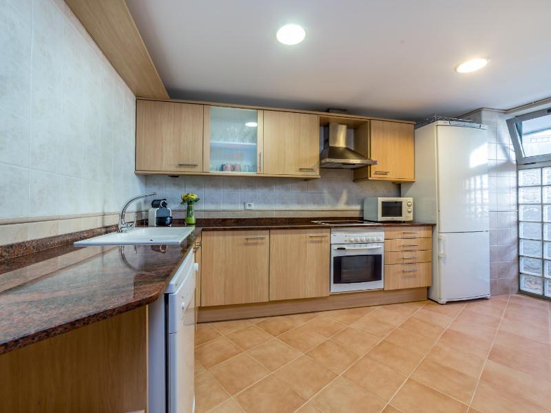 Two-Bedroom Apartment - A image 4