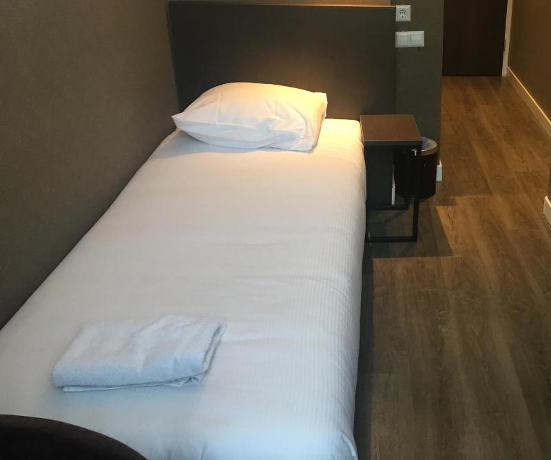 Hotel Manofa - image 11