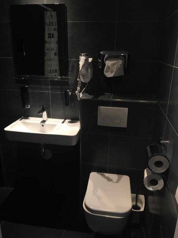 Hotel Manofa - image 4