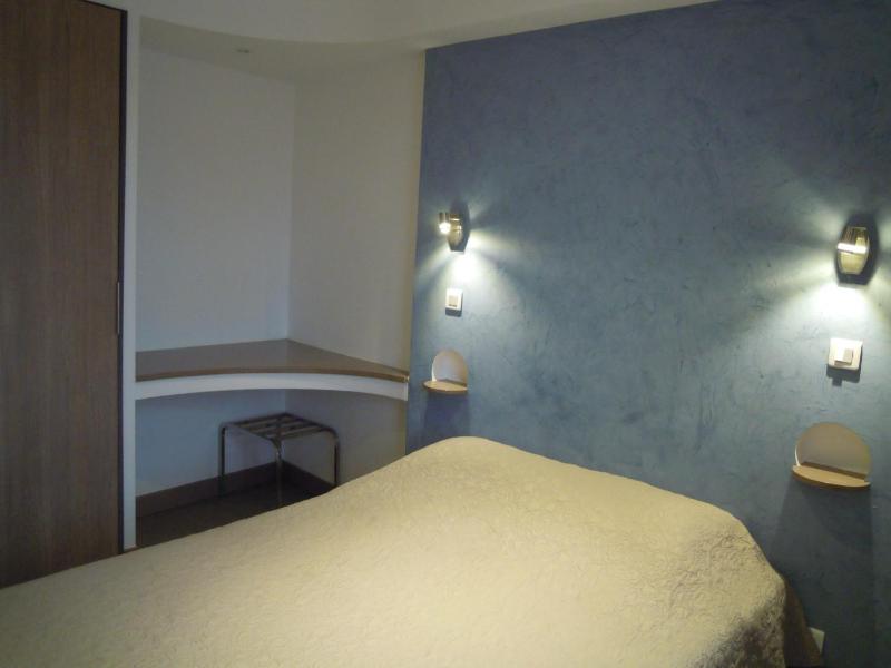 Deluxe Double Room image 1