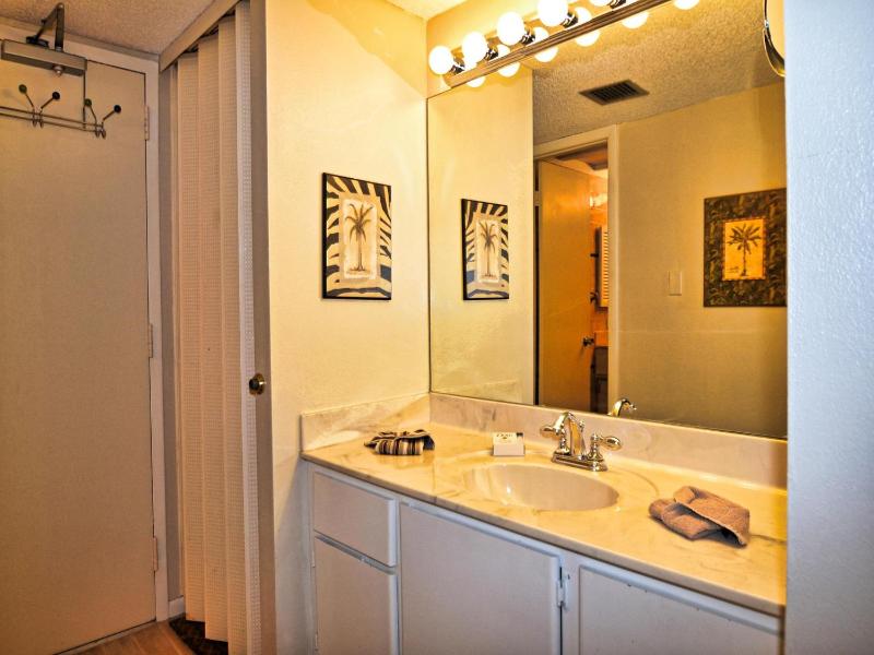 440 West Condos 308S - image 13