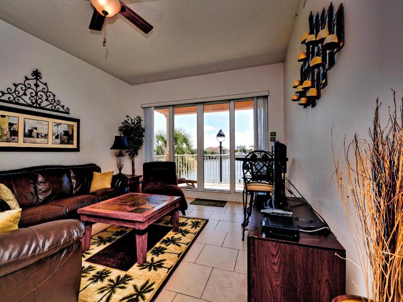 Harborview Grande 202 - image 3