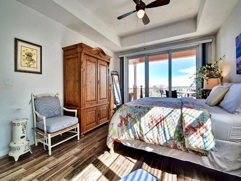 Three-Bedroom Apartment image 1
