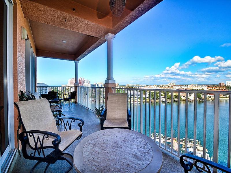 Harborview Grande 705 - image 25