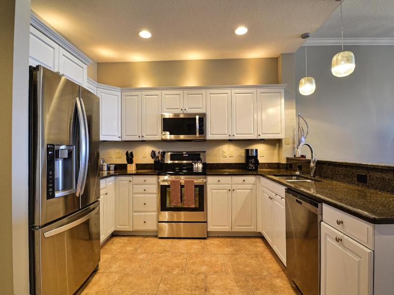 Harborview Grande 802 - image 20