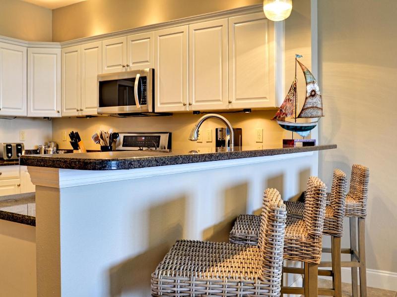 Harborview Grande 802 - image 17