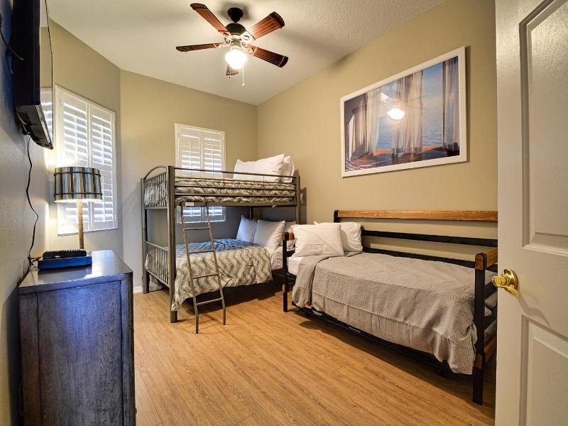 Harborview Grande 802 - image 7