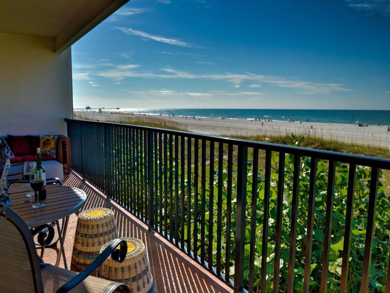 Surfside Condos 202 - image 1