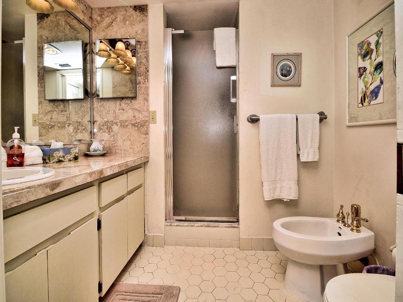 Surfside Condos 204 - image 13