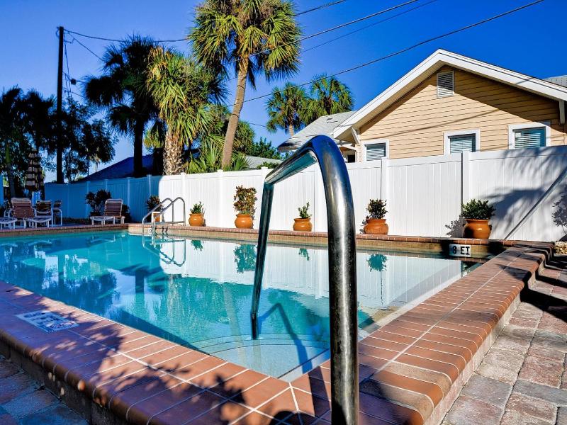Surfside Condos 204 - image 22
