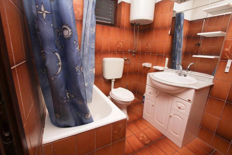 Guest House Nevena - image 4