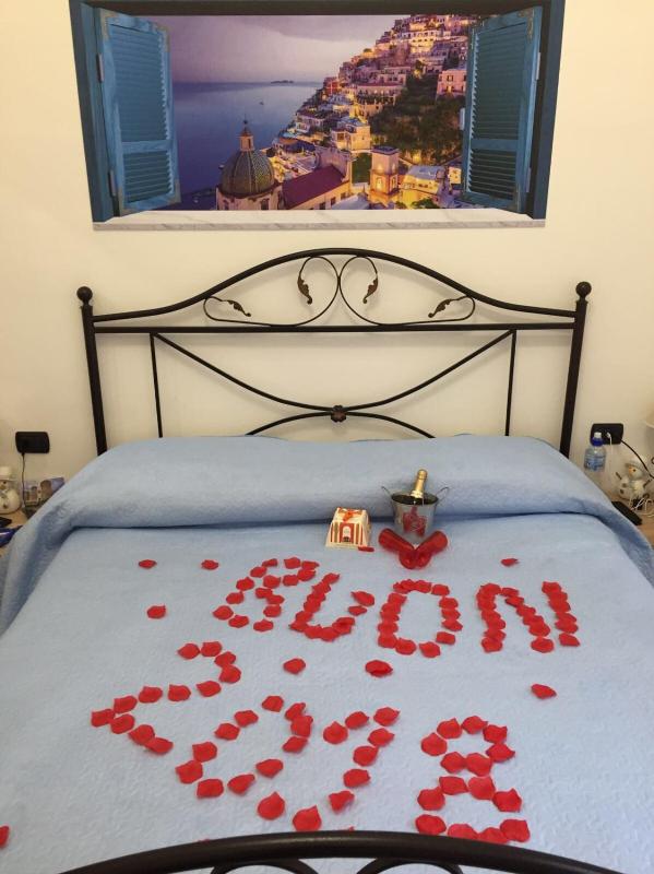 Deluxe Double Room image 1