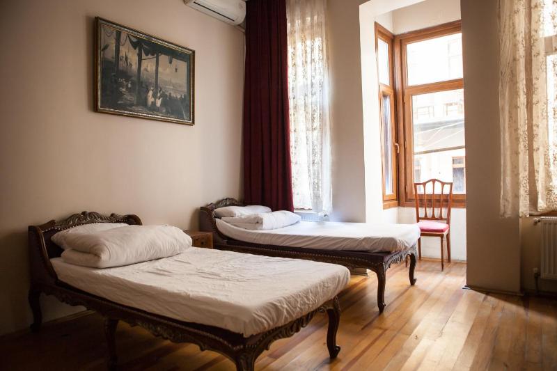 Bed in 4-Bed Female Dormitory Room image 4