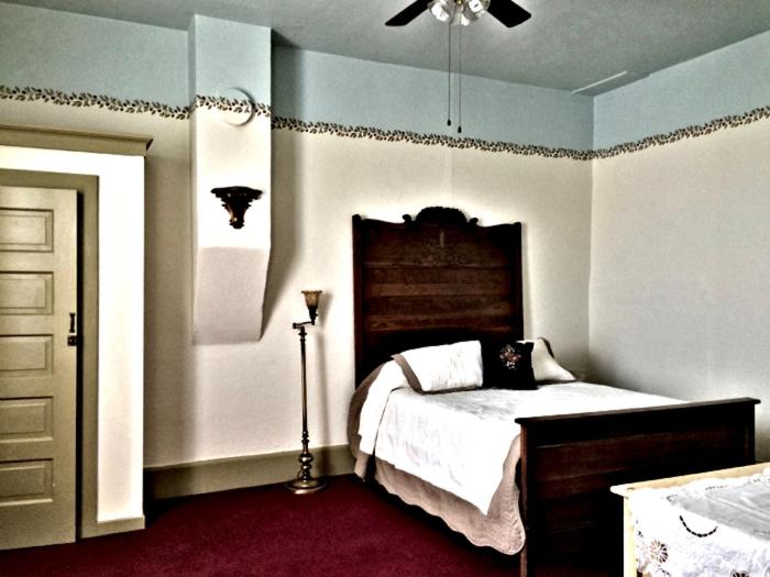Double Room with Two Double Beds image 1