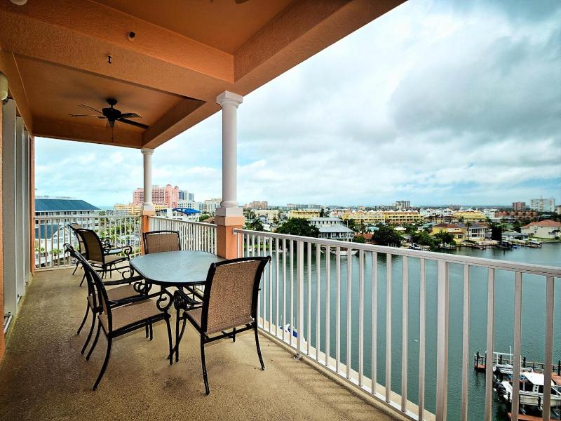 Harborview Grande 703 - image 18