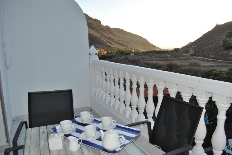 Apartment with Pool View  image 2