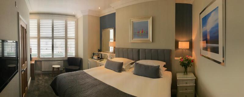 King Room with Sea View image 3