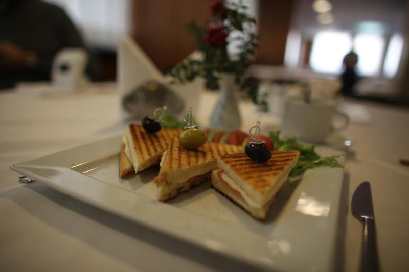 Hotel Best - image 3